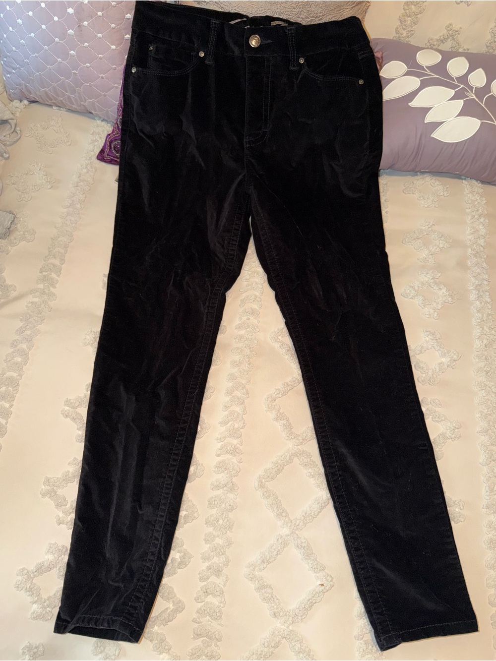 Seven7 Black Straight Leg Women's Velvet Jeans